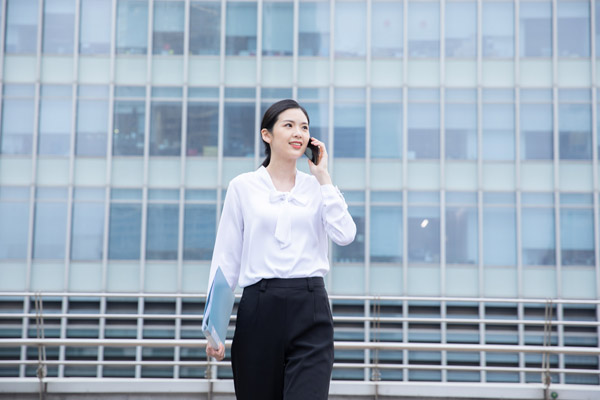 呼叫中心客服工作內(nèi)容復(fù)雜，接入系統(tǒng)后可統(tǒng)一操作!